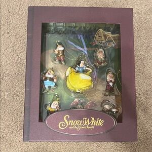 Disney Snow White and the Seven Dwarfs Ornament Set - Yellow, Blue, Red